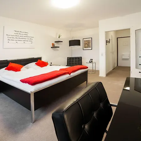 Eilenriedestift Penzion 3*